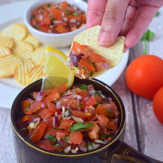 Fresh tomato salsa