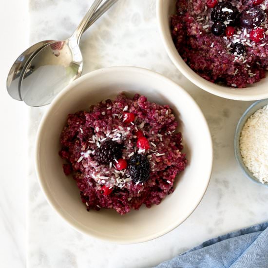 Blackberry quinoa breakfast bake