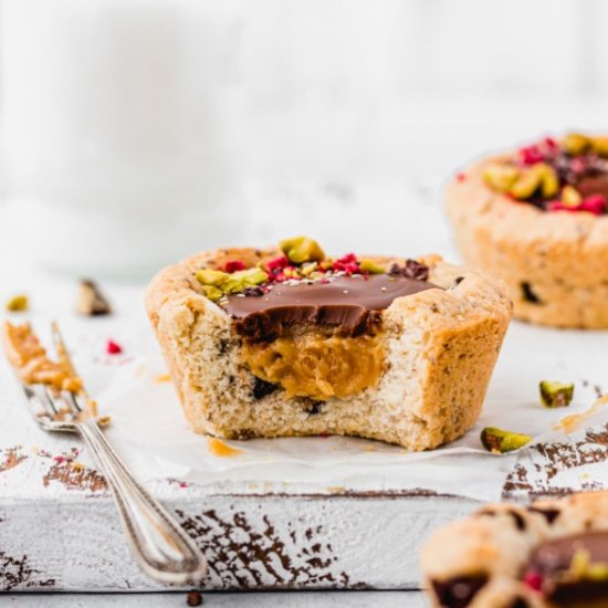 Chocolate Chip Caramel Cookie Cups