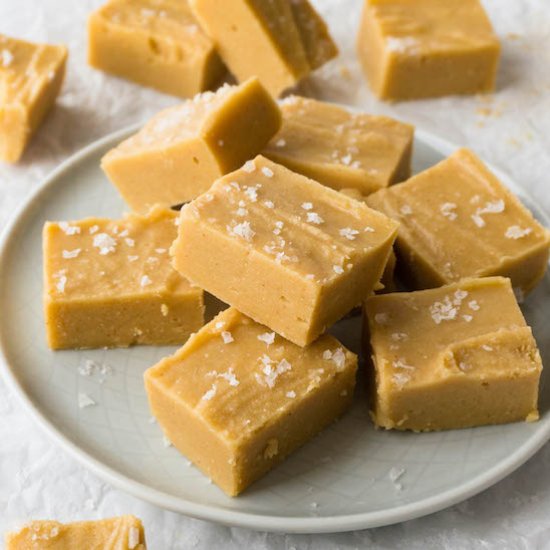 Keto peanut butter fudge