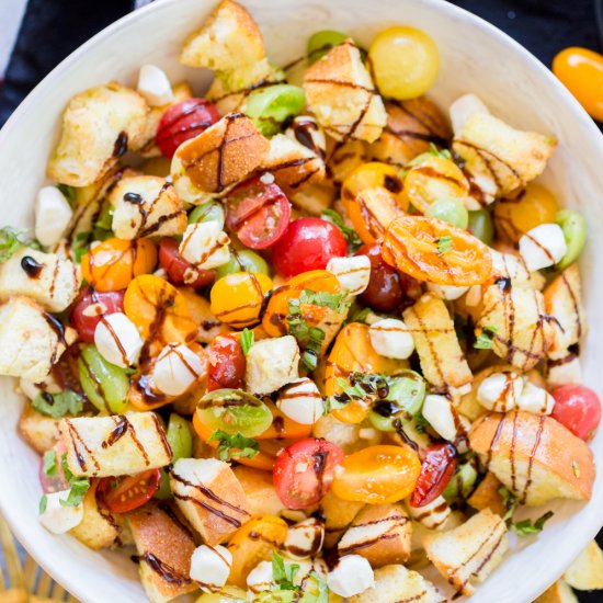 Caprese Panzanella Salad