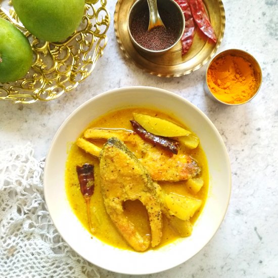 Fish Curry With Green Mango