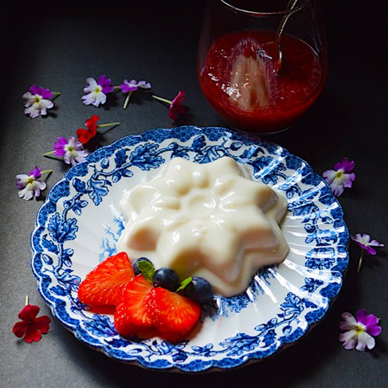 Vegan Strawberry Pana Cotta