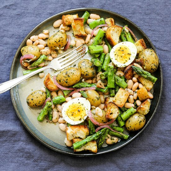 Spring Pistou Panzanella Salad