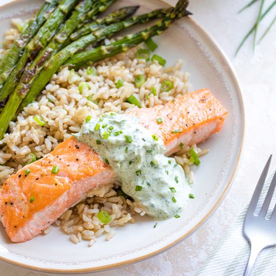 Pan Seared Salmon & Basil Tzatziki