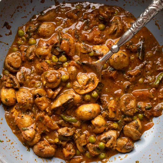 Indian Mushroom Masala with Peas