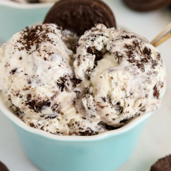 Cookies and Cream Ice Cream