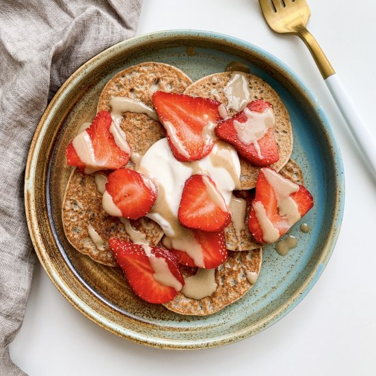 Vegan Lemon Poppyseed Pancakes