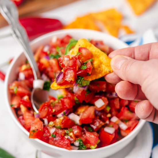 Easy Pico De Gallo