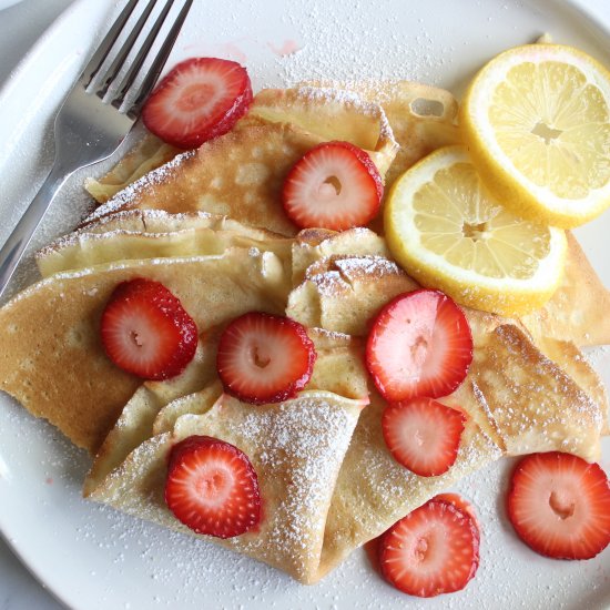 Crepes w/ Strawberries and Lemon