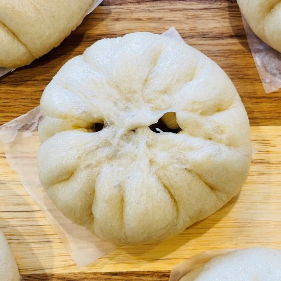 Spicy Kung Pao Chicken Bao In IP