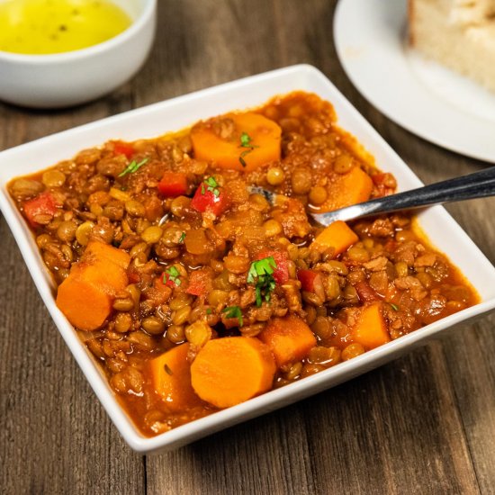 Spanish Vegan Lentil Stew w/ Soyrizo