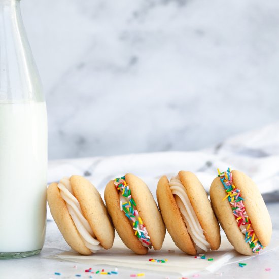 Vanilla Mascarpone Sandwich Cookies