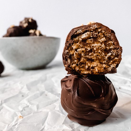 Chocolate Date Caramel Balls