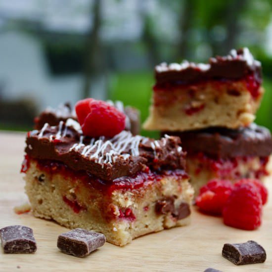 Raspberry Fudge Bars