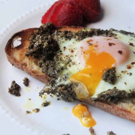 Pesto Eggs