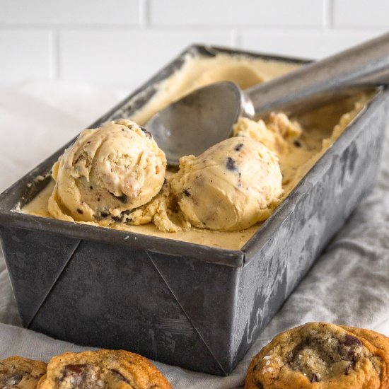 Brown Butter Chocolate Chip Cookie