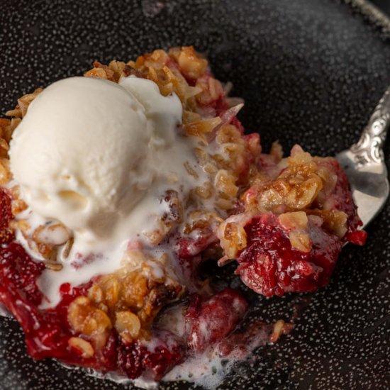 Strawberry Crisp with Coconut