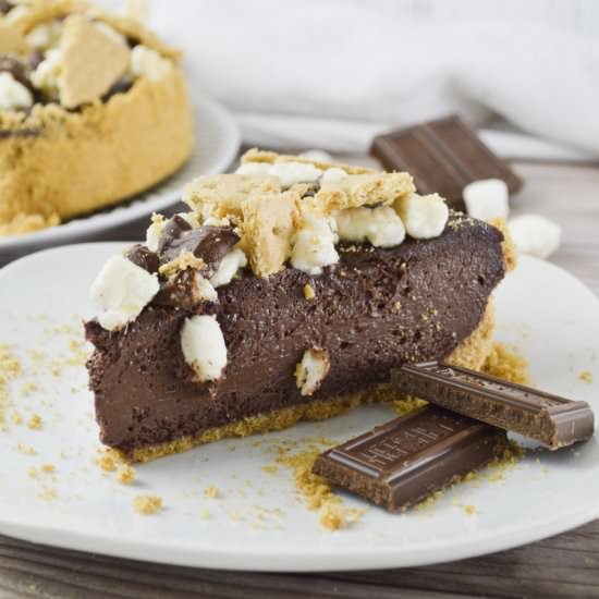 Smoked Chocolate S’mores Cheesecake