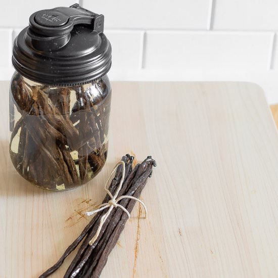 Homemade Vanilla Extract