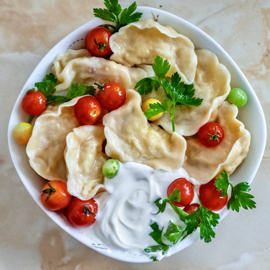 VEGAN DUMPLINGS WITH MASHED POTATO