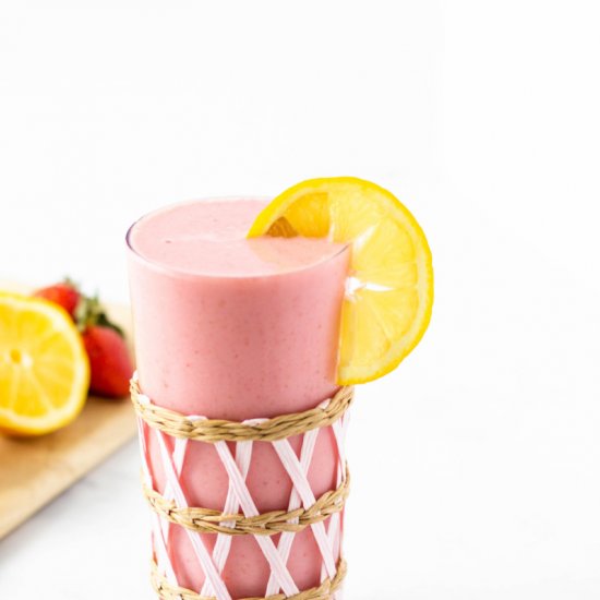 Strawberry Lemonade Smoothie