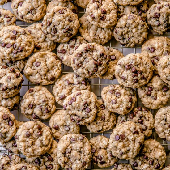 Oatmeal Chocolate Chip Cookies