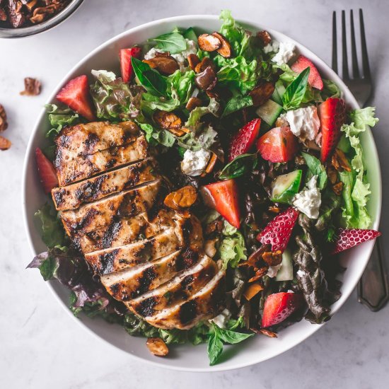 Balsamic Chicken Salad with Berries