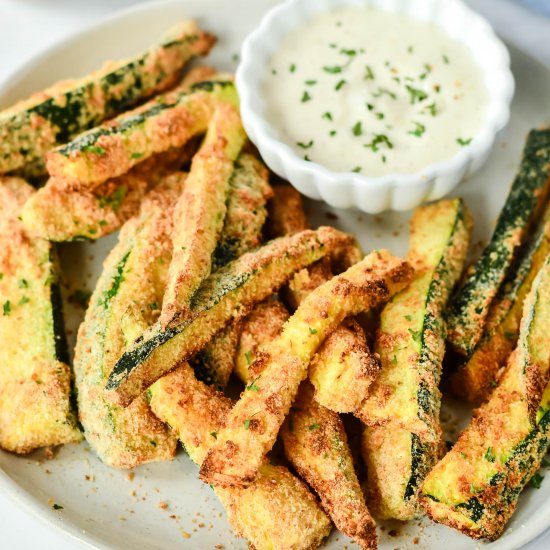 Air Fryer Zucchini Fries