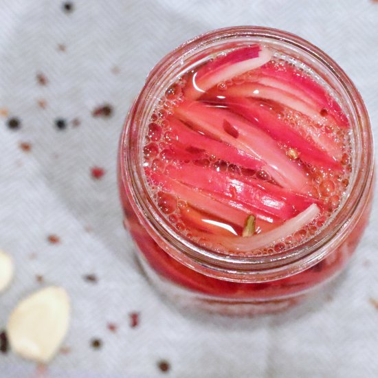 Quick Pickled Red Onions