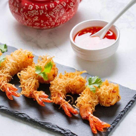 Goong Sarong (Deep-Fried Shrimp Wra