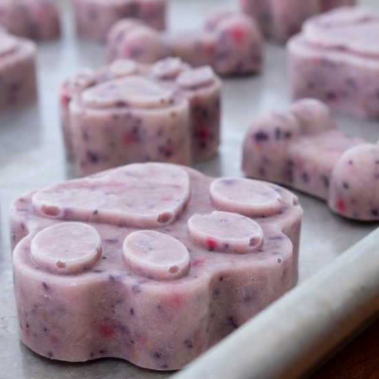 Frozen Berry-Banana Dog Treats