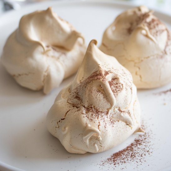 Meringues with Cocoa Powder