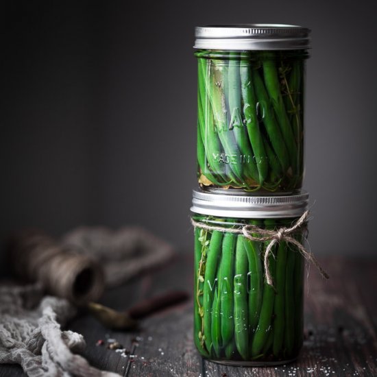 Easy Quick Pickled Green Beans