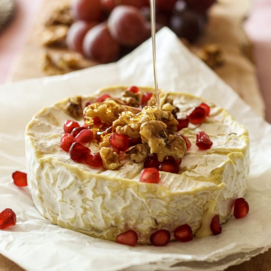 Easy baked Brie with Honey