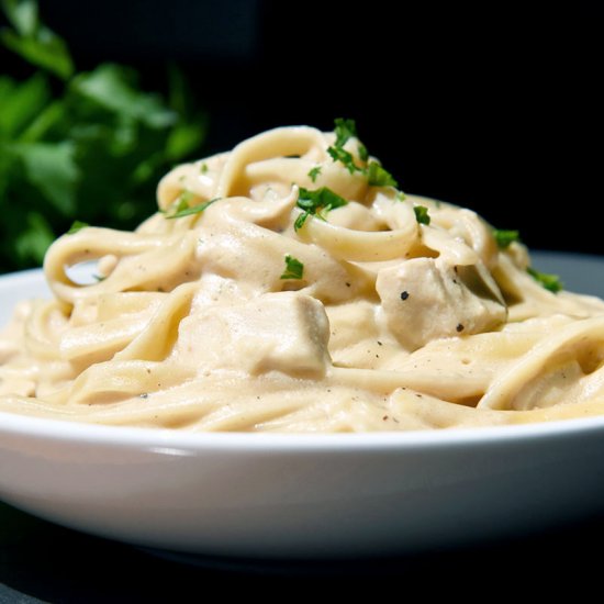 Instant Pot chicken Alfredo