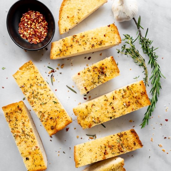 Rosemary Thyme Garlic Bread