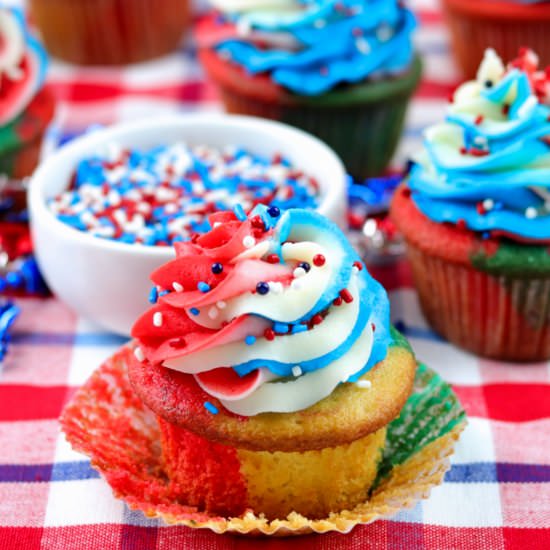 Red, White and Blue Cupcakes