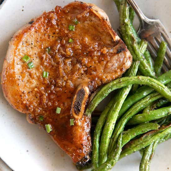 Easy Honey Garlic Pork Chops