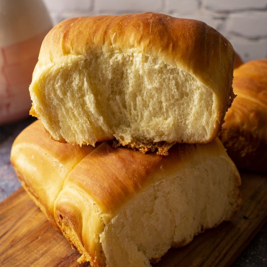 Milk Bread {Easy Fluffy Tasty}