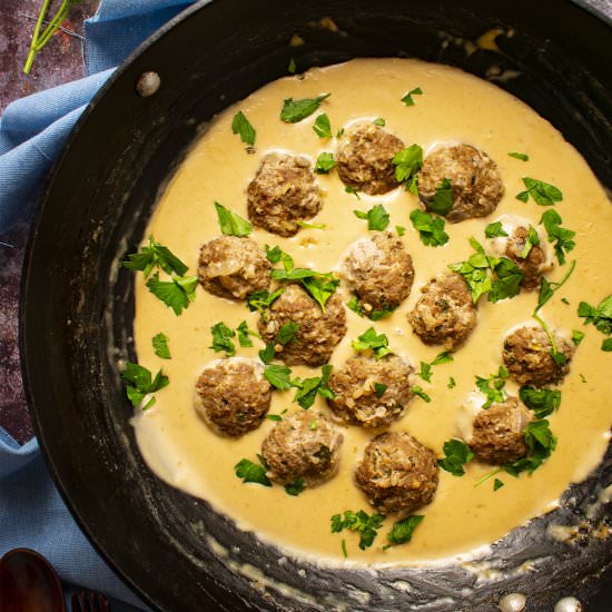 Swedish Meatballs {Tasty Healthy}