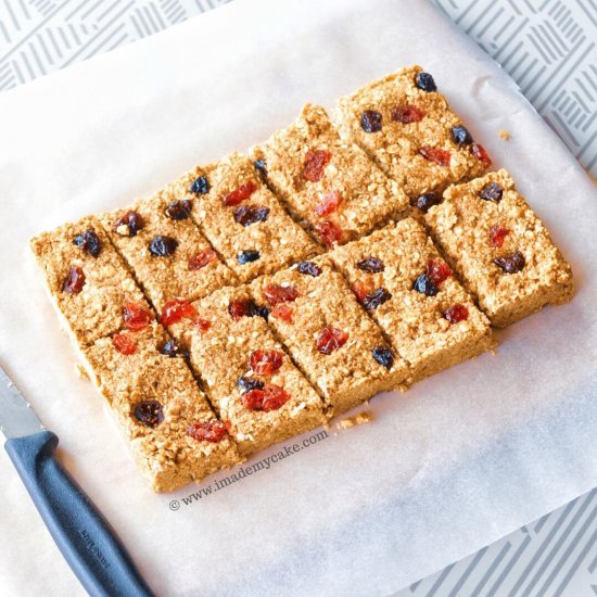 Sugar-free Banana Oat Flapjacks