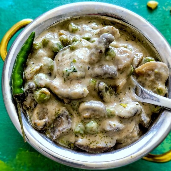 Mushroom Malai Matar