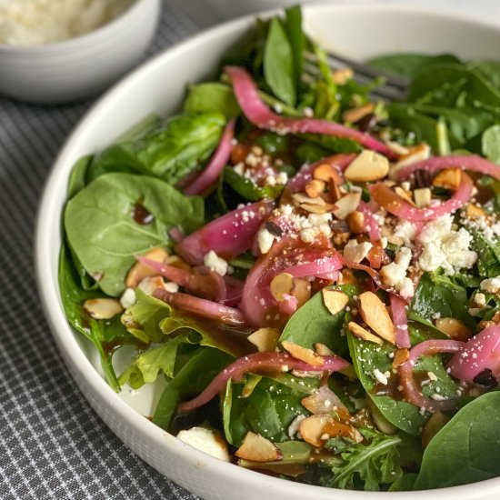 Fresh Green Salad w/ Pickled Onions