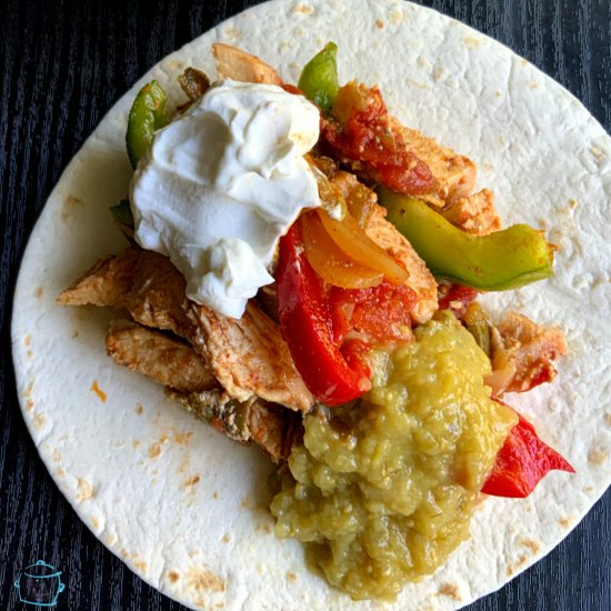 Lazy Slow Cooker Chicken Fajitas