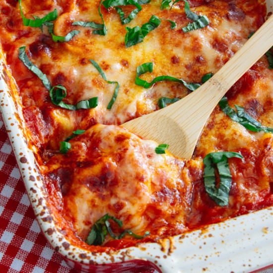 Cheesy Ravioli Pasta Bake