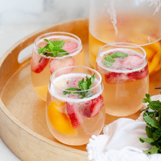 Easy White Sangria Recipe