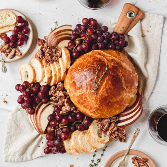 Baked Brie with Honey and Pecans