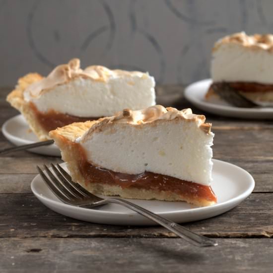 guava meringue pie