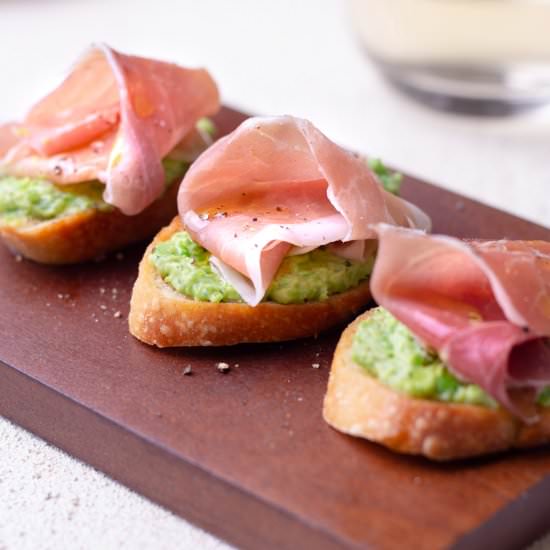 Pea and Ricotta Crostini